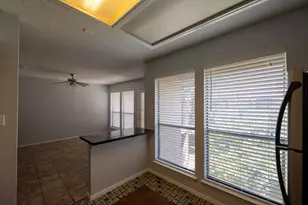 2110 Rio Grande St, Austin, TX 78705 - Photo 6