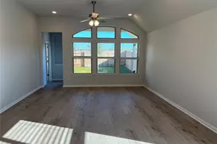 244 Rubber Tree Wy, Buda, TX 78610 - Photo 6