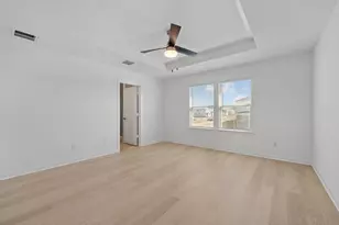 155 Rubber Tree Wy, Buda, TX 78610 - Photo 10