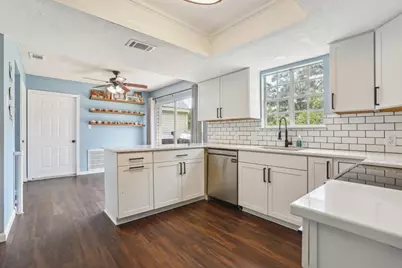 126 Kukui Court, Bastrop, TX 78602 - Photo 4