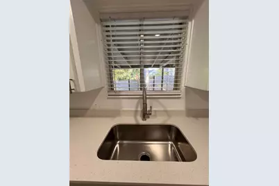 2308 Alta Vista Avenue #A, Austin, TX 78704 - Photo 10