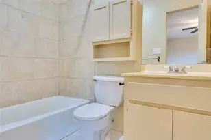 8806 Springmail Cir, Austin, TX 78729 - Photo 20