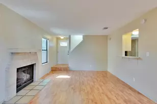 8806 Springmail Cir, Austin, TX 78729 - Photo 4