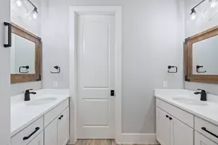 821 S Angel Light Dr, Spicewood, TX 78669 - Photo 26