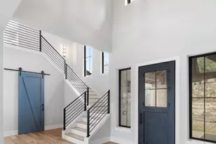 821 S Angel Light Dr, Spicewood, TX 78669 - Photo 6