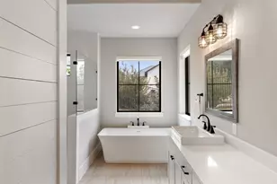 821 S Angel Light Dr, Spicewood, TX 78669 - Photo 16