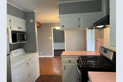 908 Gilmore Street, Taylor, TX 76574 - Photo 24