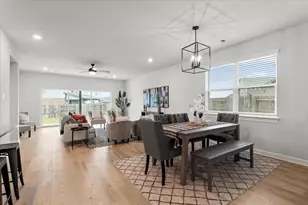 104 Hackberry Ln, Bastrop, TX 78602 - Photo 2