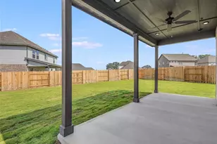 104 Hackberry Ln, Bastrop, TX 78602 - Photo 30