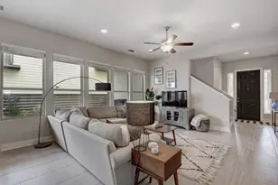 1704 Frontier Valley Dr, Austin, TX 78741 - Photo 4