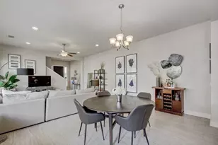 1704 Frontier Valley Dr, Austin, TX 78741 - Photo 10