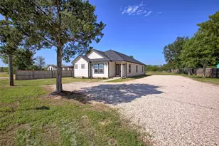 956 S Hwy 304 Hwy, Bastrop, TX 78602 - Photo 2