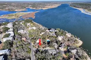 102 Coventry Coventry Rd, Spicewood, TX 78669 - Photo 4