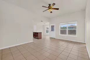 108 Judge King Dr, Jarrell, TX 76537 - Photo 8