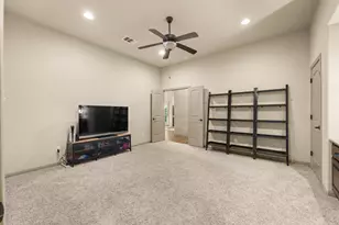 13670 Mesa Verde Dr, Austin, TX 78737 - Photo 18