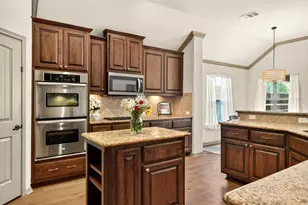 13670 Mesa Verde Dr, Austin, TX 78737 - Photo 12
