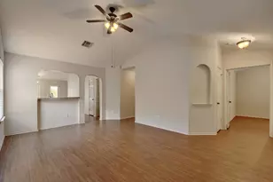 136 Strawn, Kyle, TX 78640 - Photo 8