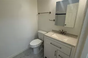 500 E Riverside Dr, Austin, TX 78704 - Photo 12