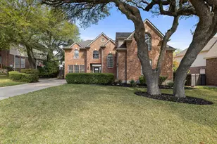 2114 Hilton Head Dr, Round Rock, TX 78664 - Photo 2