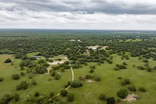 3814 Co Rd 19, Hallettsville, TX 77964 - Photo 4