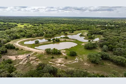 3814 Cr 19, Hallettsville, TX 77964 - Photo 12