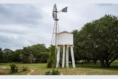 3814 Cr 19, Hallettsville, TX 77964 - Photo 18