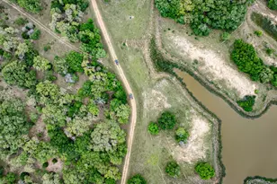 3814 Co Rd 19, Hallettsville, TX 77964 - Photo 14