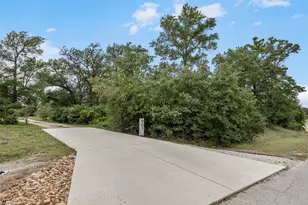 901 Spanish Oaks Blvd Blvd, Lockhart, TX 78644 - Photo 1