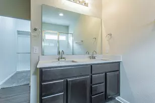 313 Bremen St, Georgetown, TX 78626 - Photo 16