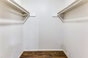 620 S 1st St, Austin, TX 78704 - Photo 10