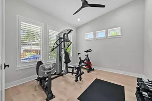 2326 Santa Rosa St, Austin, TX 78702 - Photo 16