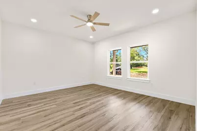 109 Clear Spring Street, Bastrop, TX 78602 - Photo 12