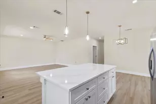 109 Clear Spring St, Bastrop, TX 78602 - Photo 10