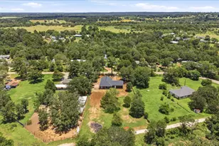 109 Clear Spring St, Bastrop, TX 78602 - Photo 28
