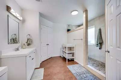 137 W Oak Drive, Cedar Creek, TX 78612 - Photo 24