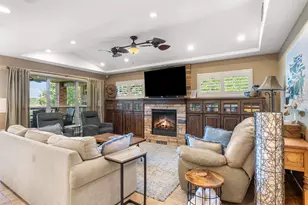 259 Oak Hideaway Dr, Canyon Lake, TX 78133 - Photo 10