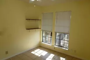 5006 Sara Dr, Austin, TX 78721 - Photo 6