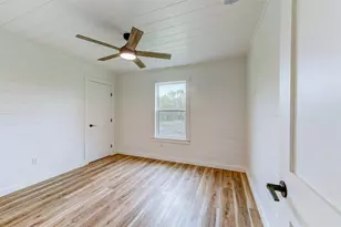 3881 Barth Rd, Lockhart, TX 78644 - Photo 10