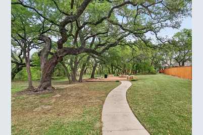 12613 Twisted Root Drive, Manchaca, TX 78652 - Photo 32