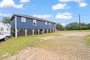 10006 Janet Loop, Dripping Springs, TX 78620 - Photo 38