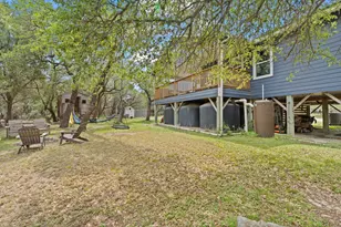 10006 Janet Loop, Dripping Springs, TX 78620 - Photo 32