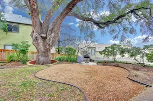 2612 San Pedro St, Austin, TX 78705 - Photo 2