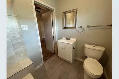 400 Symes Street #B, Taylor, TX 76574 - Photo 22