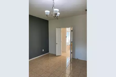 810 North Creek Boulevard, Leander, TX 78641 - Photo 4