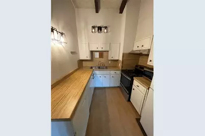 2404 Longview Street #204, Austin, TX 78705 - Photo 4