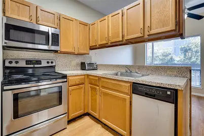 2210 Pearl Street #203, Austin, TX 78705 - Photo 10