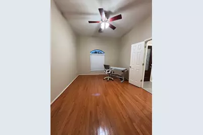 7420 W Magic Mountain Lane W, Round Rock, TX 78681 - Photo 18