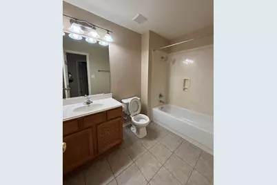 7420 W Magic Mountain Lane W, Round Rock, TX 78681 - Photo 16