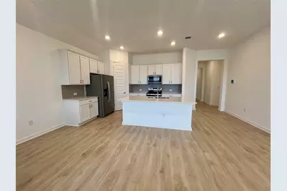 400 Barton Run Drive, Georgetown, TX 78628 - Photo 4