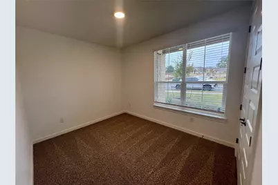 400 Barton Run Drive, Georgetown, TX 78628 - Photo 10